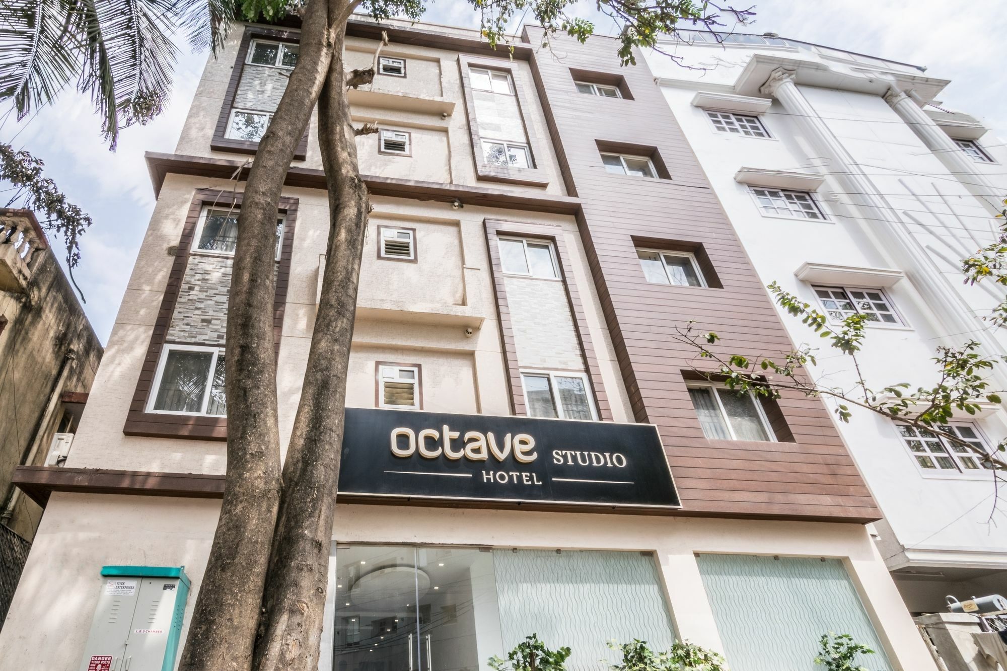 Octave Studio Hotel Bangalore Exterior foto